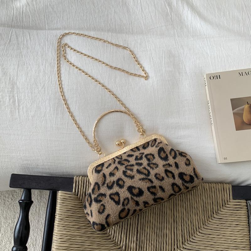 

Today s popular mouth gold bag autumn and winter new chain bag niche leopard print handbag women s shoulder messenger bag коричневий