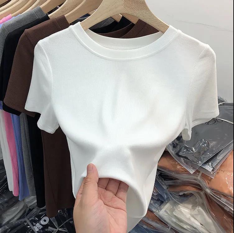 Dámské tričko slim fit jednobarevné - Krátký rukáv, letní top v několika barvách