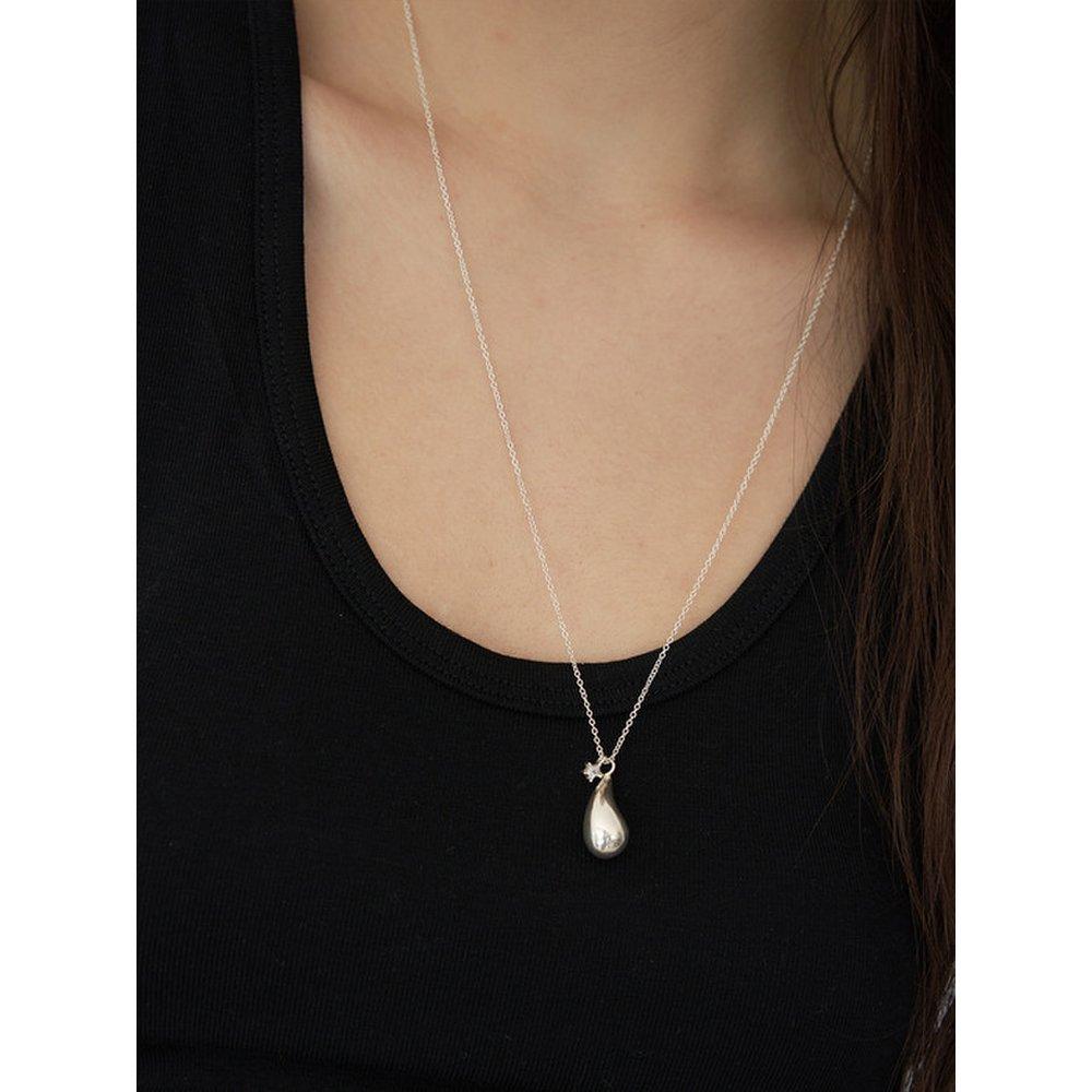 Star Curl Necklace