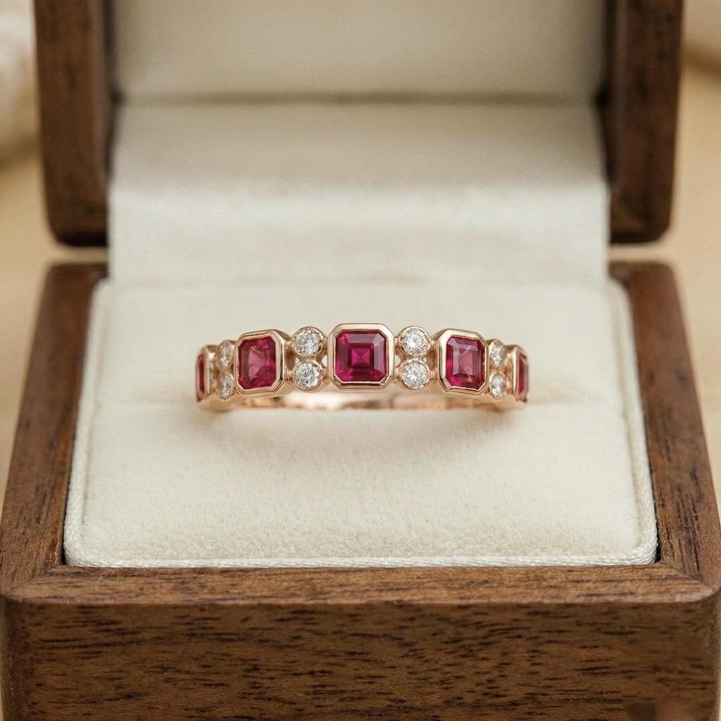 S925 Sterling Silver Stackable Women's Ring with Red Cubic Zirconia - Fashionable, Versatile, and Luxurious Square Design.