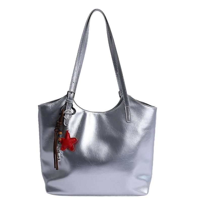 Fashion Tote Bag Large Capacity Armpit Bag New Women's Bag Commuter Shoulder Bag