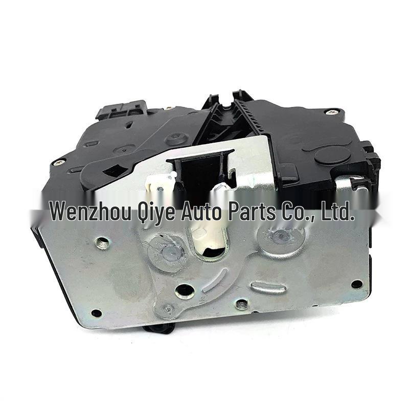 Opel Rear Right Central Locking Module - Part Numbers 55702905, 133257, 5133159