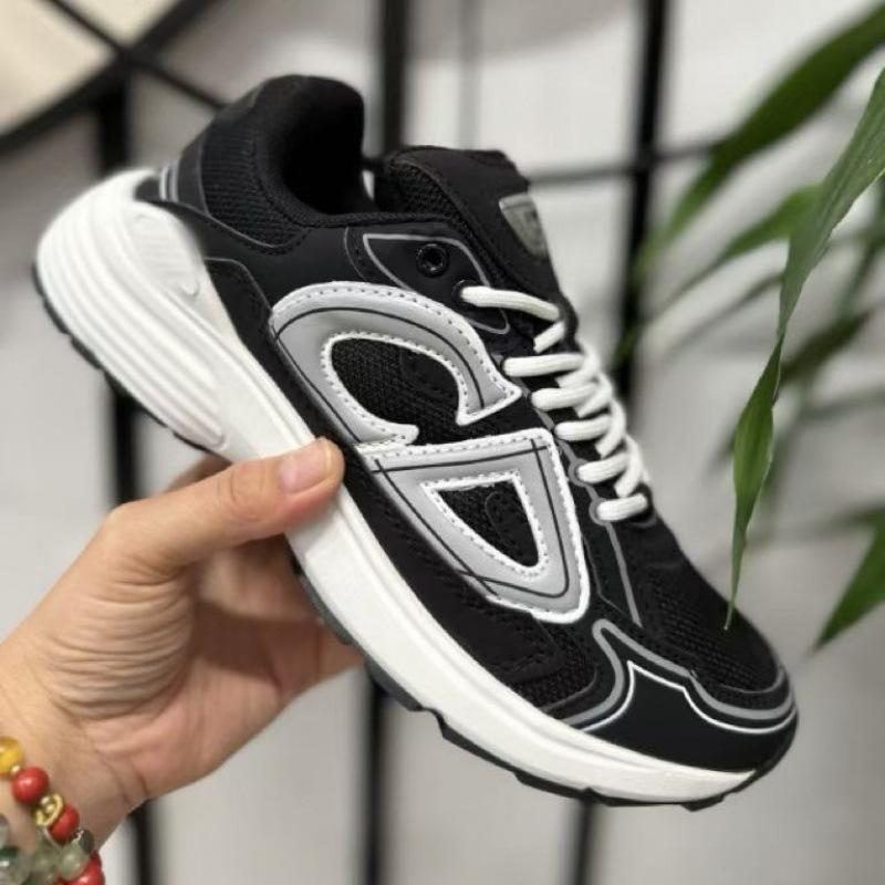 New versatile fashion casual men's and women's trend breathable sports shoes dad letter b30 heightening shoes