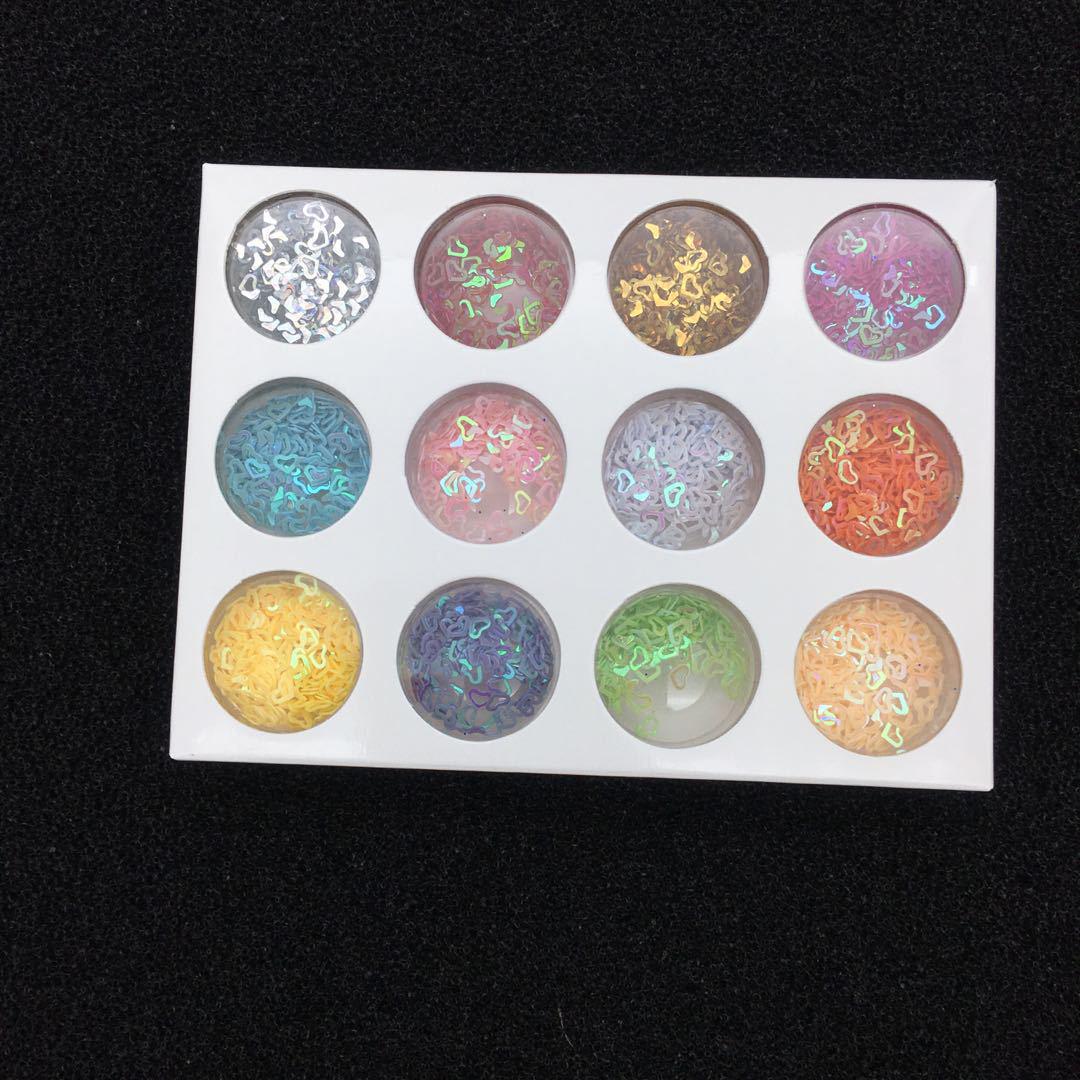 

«Набор для самостоятельного изготовления кристаллической смолы»: Клей AB, формы и инструменты для ручного творчества.