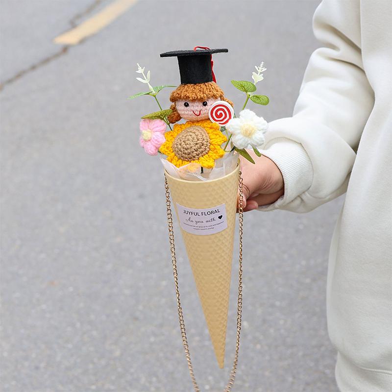 Creative Knitted Sunflower Graduation Hat Bouquet Unique Handmade Gift Decor Friends Sisters Classmates Graduation Ceremony Gift