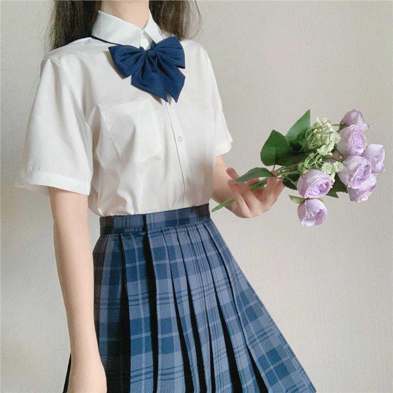 

В наличии Униформа с коротким рукавом, рубашка с круглым воротником - студенческий академический стиль Extra Large