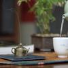 1Pc Chinese Style Incense Burner Mini Tea Pot Aromatherapy Stove Alloy Tiny Teapot Shape Incense Holder Home Pendant