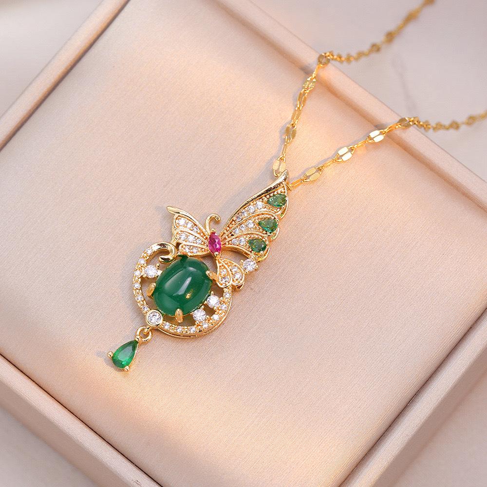 Butterfly Necklace with Color-Retaining Zircon - Fashionable, Versatile Women's Jewelry Accessory.
