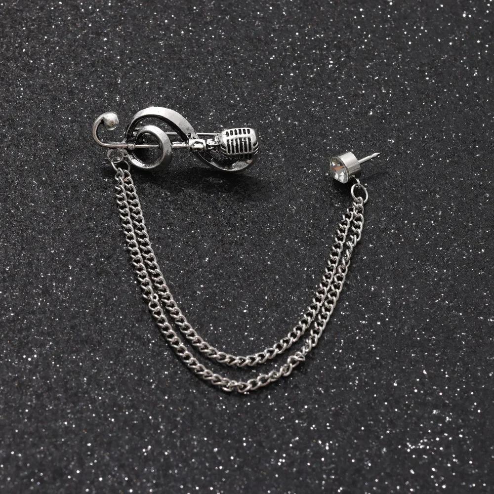 British Style High-end Maple Leaf Brooch with Rhinestone Chain Fashion Vintage Tassel Badge Lapel Pin for Men's Suit Accessories