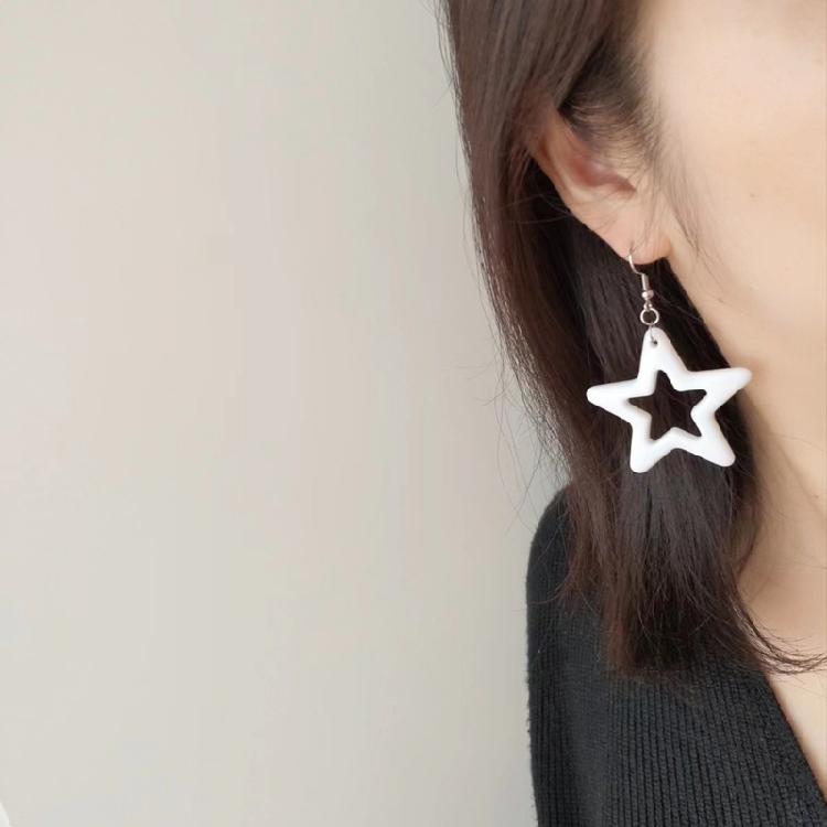 Orecchini Minimalisti a Cerchio con Stella Vuota Gioielli Moda Y2K Piccoli Orecchini a Cerchio