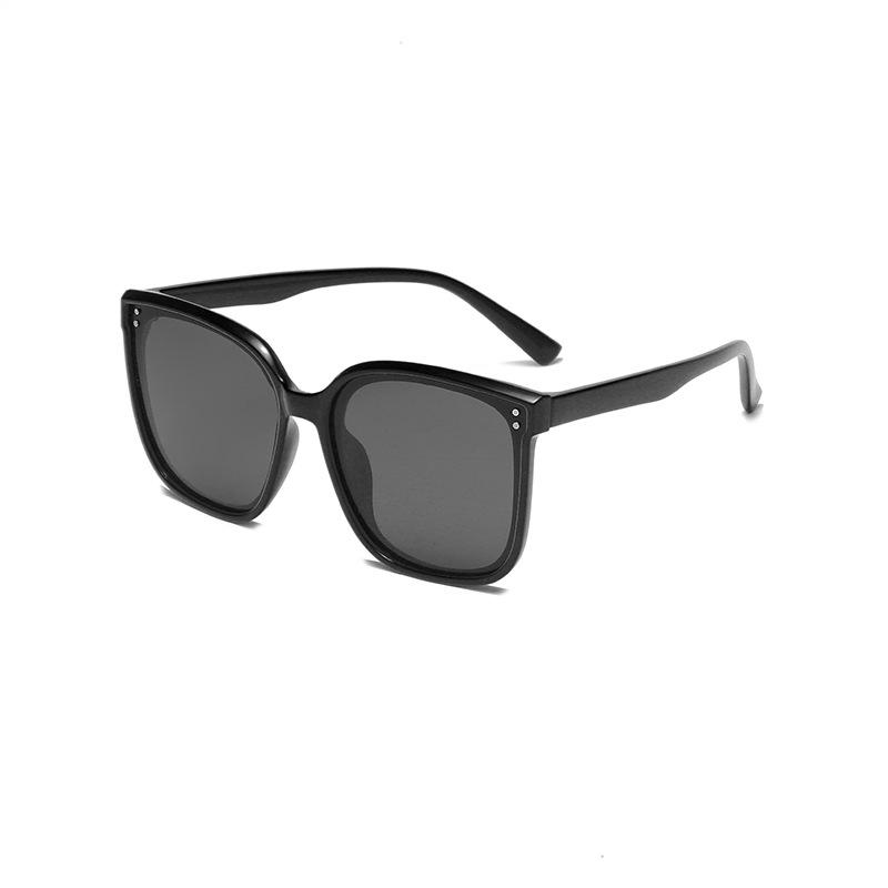 Children's Large Retro Silicone Polarized Sunglasses - UV Protection for Boys and Girls