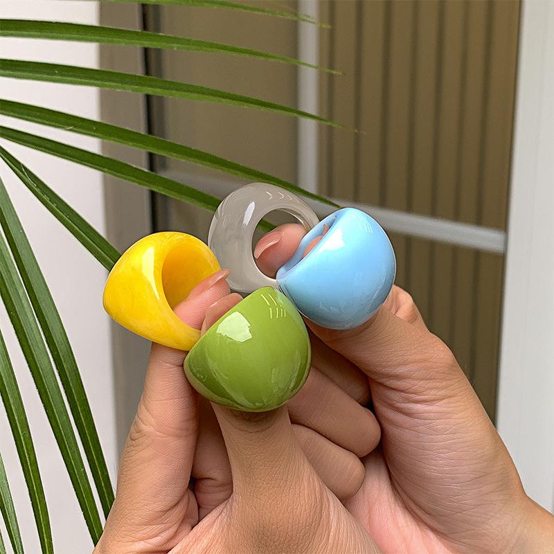 Trendy Big Round Acrylic Resin Rings Boho Punk Geometric Candy Color Finger Ring Korean Fashion Jewelry For Girls Gift