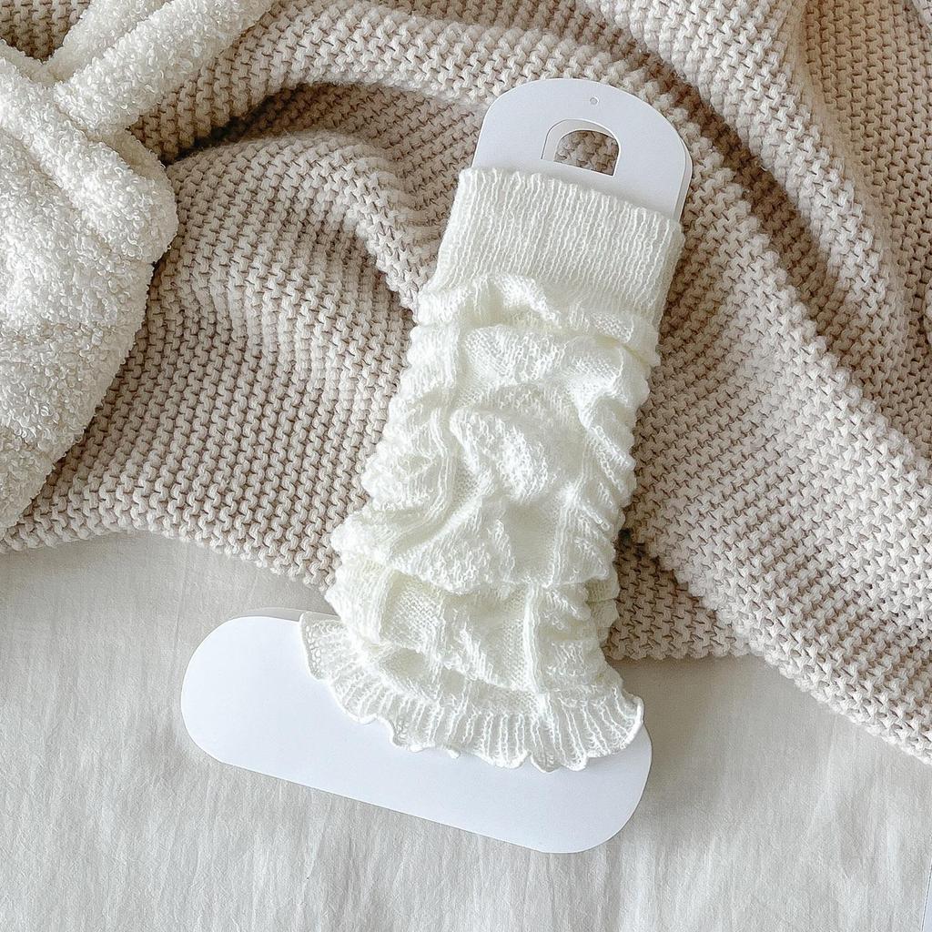 Ciemnoszare oplotowe ocieplacze na nogi: Przytulne jesienno-zimowe skarpetki typu scrunch dla kobiet do mokasynów - Jednokolorowe skarpety do połowy łydki