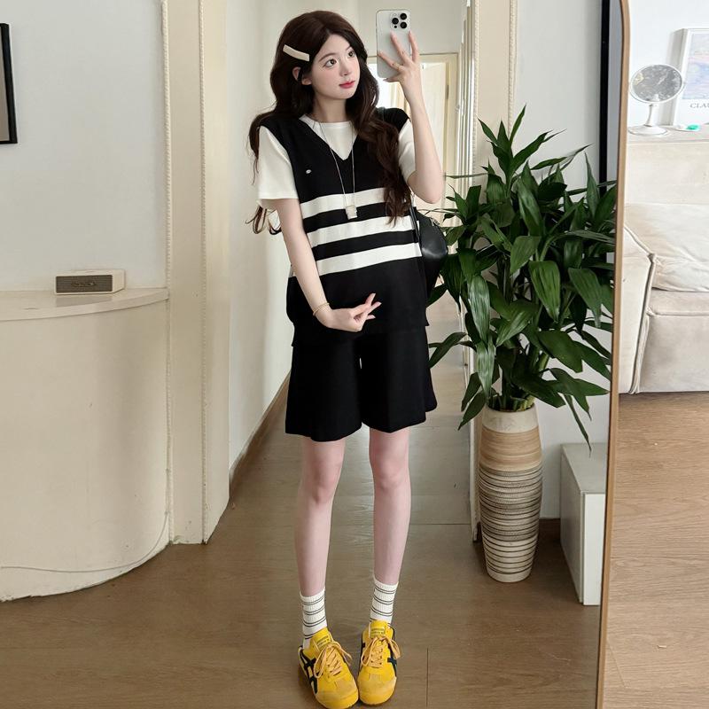 Maternity Summer Trendy Knit Ice Silk Sporty Two-Piece Wide-Leg Shorts Set L