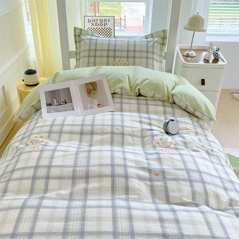 Dormitory Bed Three-piece Set Bed Sheet Quilt Cover Pillowcase Dormitory Single Bedding Complete Set