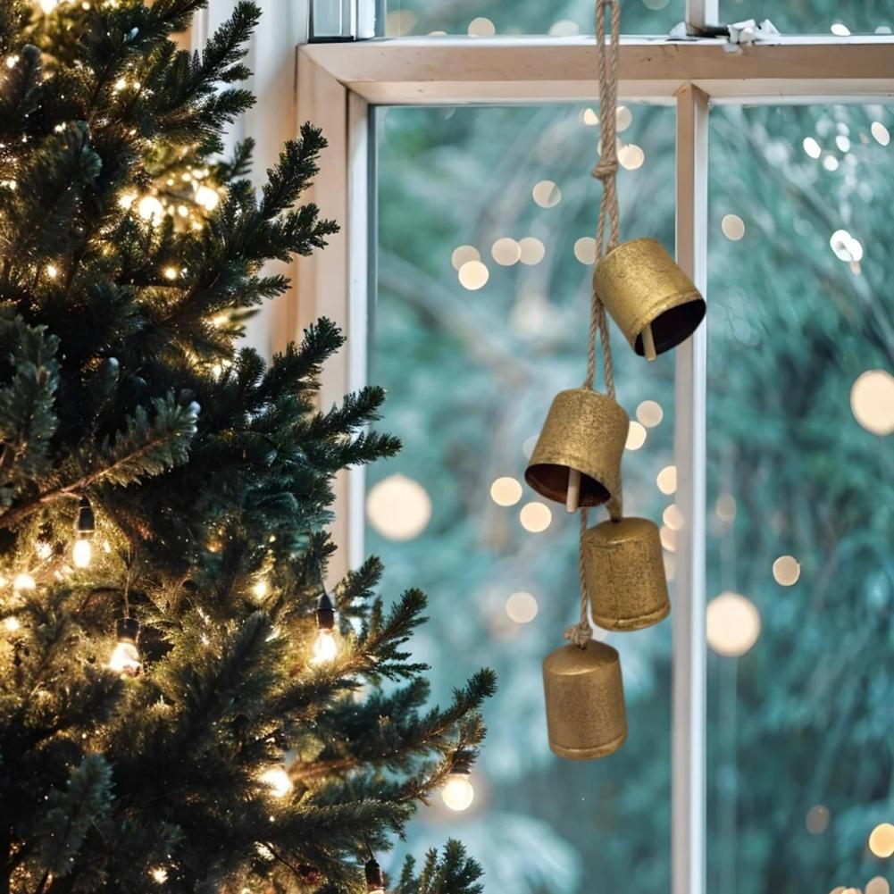 Hanging Bell Decoration Handmade Bell Decor Rustic Vintage Cow Bell Cluster Hanging Decoration for Home Christmas Party Wall