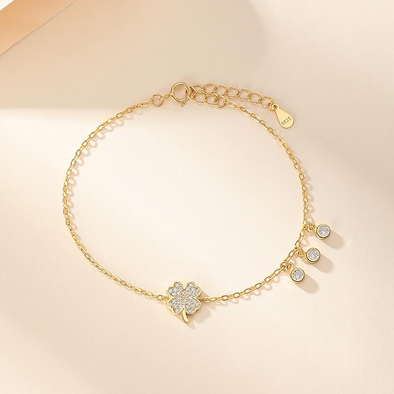 

Women s S925 Sterling Silver Four-Leaf Clover Zircon Bracelet - Simple, Fashionable Lucky Clover Jewelry S925 Silver