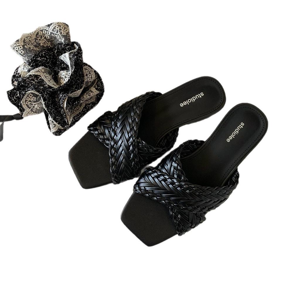 Grape Mother Same Holiday Style Woven Cross Belt Low Heel Cool Slippers Women's Minimalist Style Square Head Versatile Flat Bottom Slippers