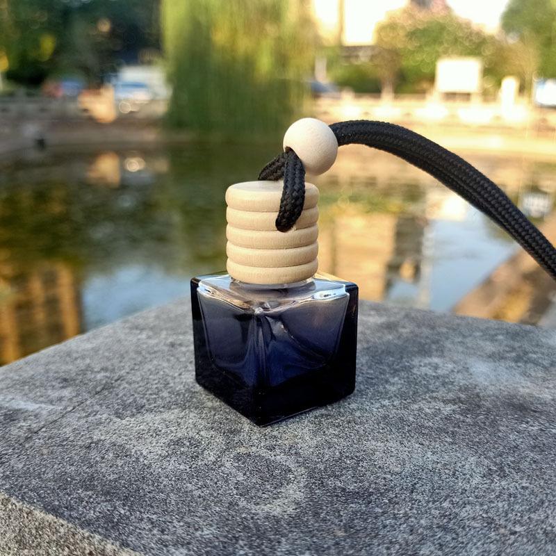 1Pc Car Perfume Empty Bottle Pendant Fragrance Oil Diffuser Rearviewmirror Car Interior Car Mounted Perfume Hanging Empty Bottle