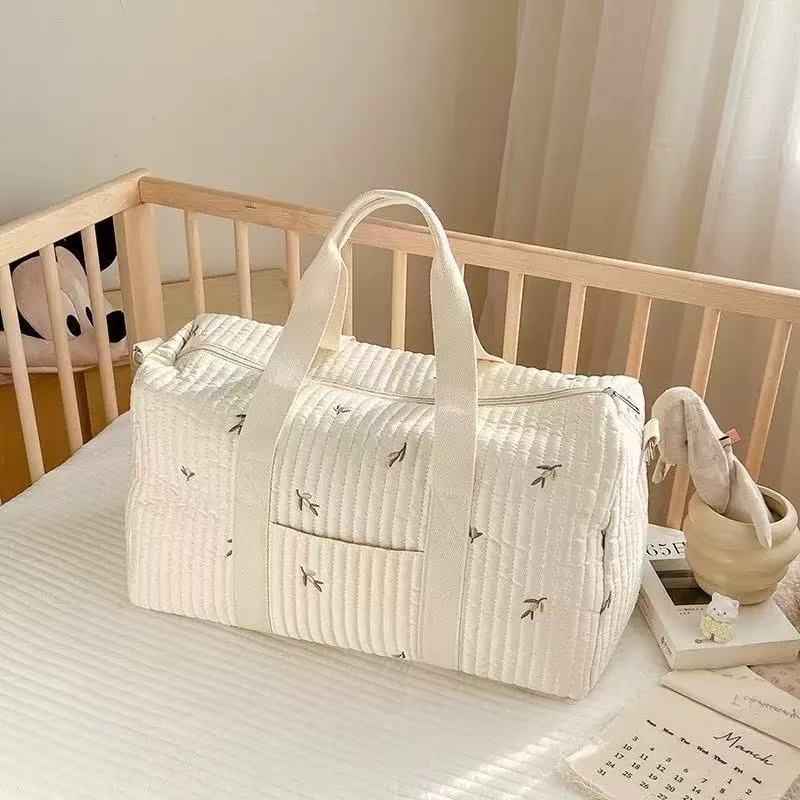 Korean Large Capacity Embroidered Travel Bag - Lightweight Handbag & Messenger Boston Bag
