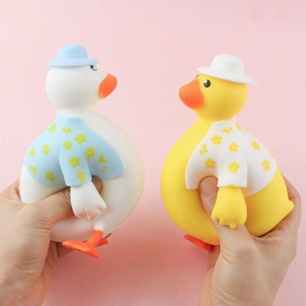 Slow Rising Duck Shape Squeeze Squishy Toys Animal Decompression Toy New Stress Relief Toy Gifts