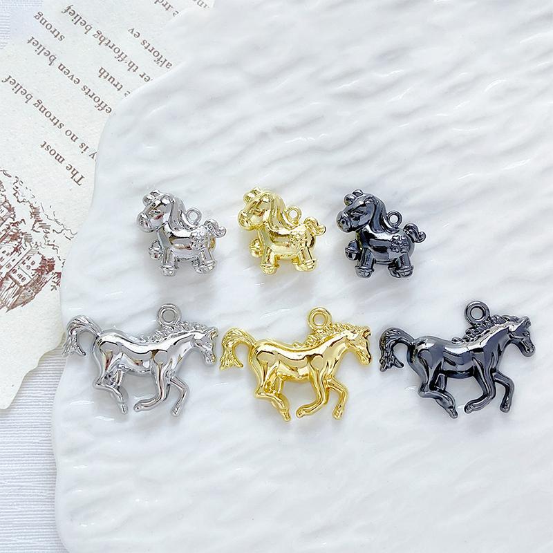 2Pcs/Lot Zinc Alloy Painted Double-Sided Horse Pendant Charms Diy Necklace Bracelet Earrings Accessories