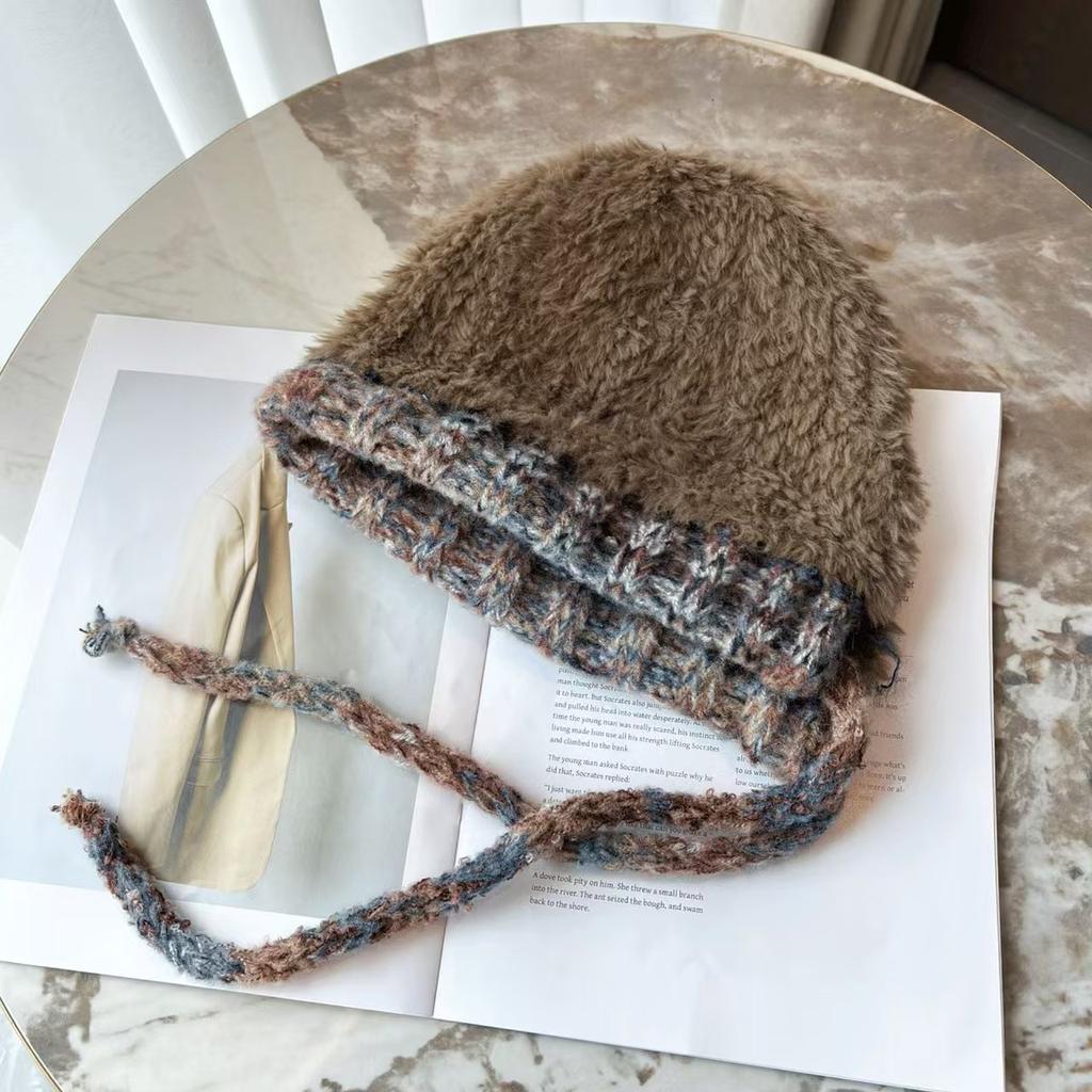 Winter Plüsch Pullover Mütze Farbe Spleißen Kordelzug Ohrenschutz Mütze Mode kalte und warme Strickmütze Damenmütze
