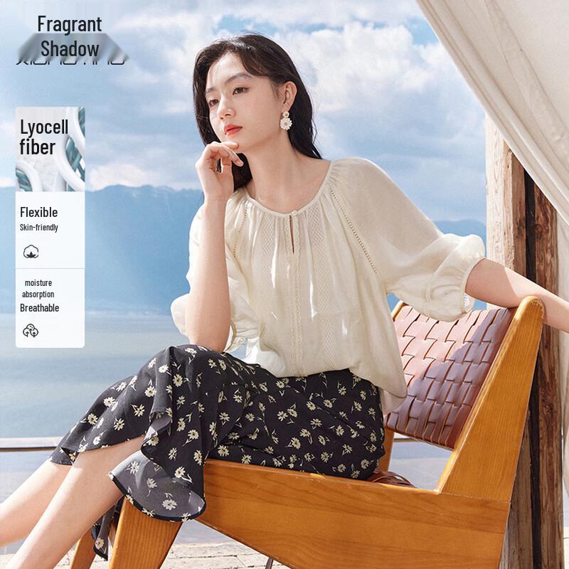 Women s Off-White Hollow-Out Lantern Half-Sleeve Blouse M