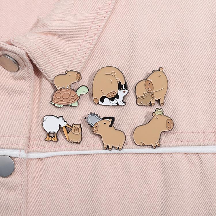 Artistic Animal Brooch Collection Featuring Capybara Stylish Suit Accessory Casual Brooches for Fashion Enthusiasts