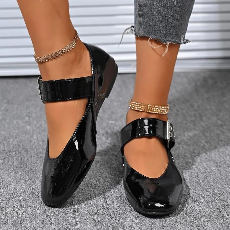 2025 Brand Ladies Shoes Buckle Strap Women's High Heels Best Seller New Leopard Print Shallow Flat Low Heels Zapatos