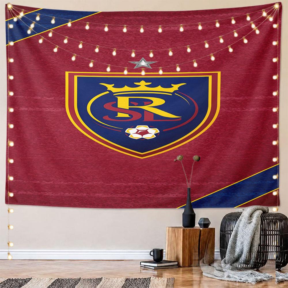 "Red and Blue Crest with Crown Design" Pattern Wall Hanging Tapestry Decorative Tapestry Home Decor for Bedroom and Living Room