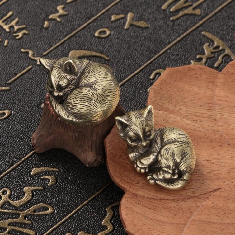 Elegant Brass Cats Figurine Desk Decoration Decorative Metal Statue Teas Room Accessories Car Interior Accessories