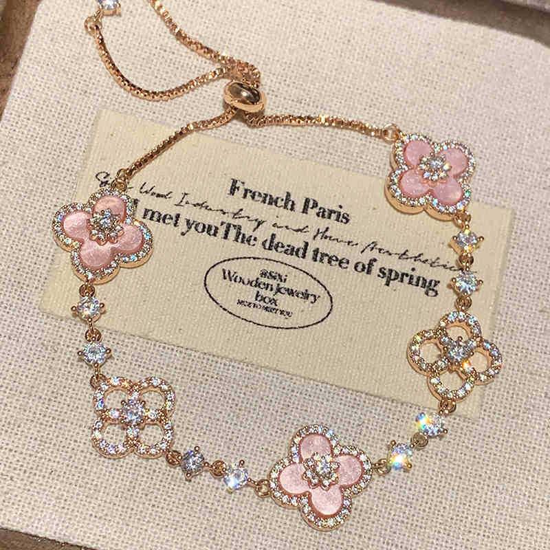 Exquisite Zirconia Star Flower Bracelet: Fashionable, Versatile, and Elegant Women's Hand Jewelry