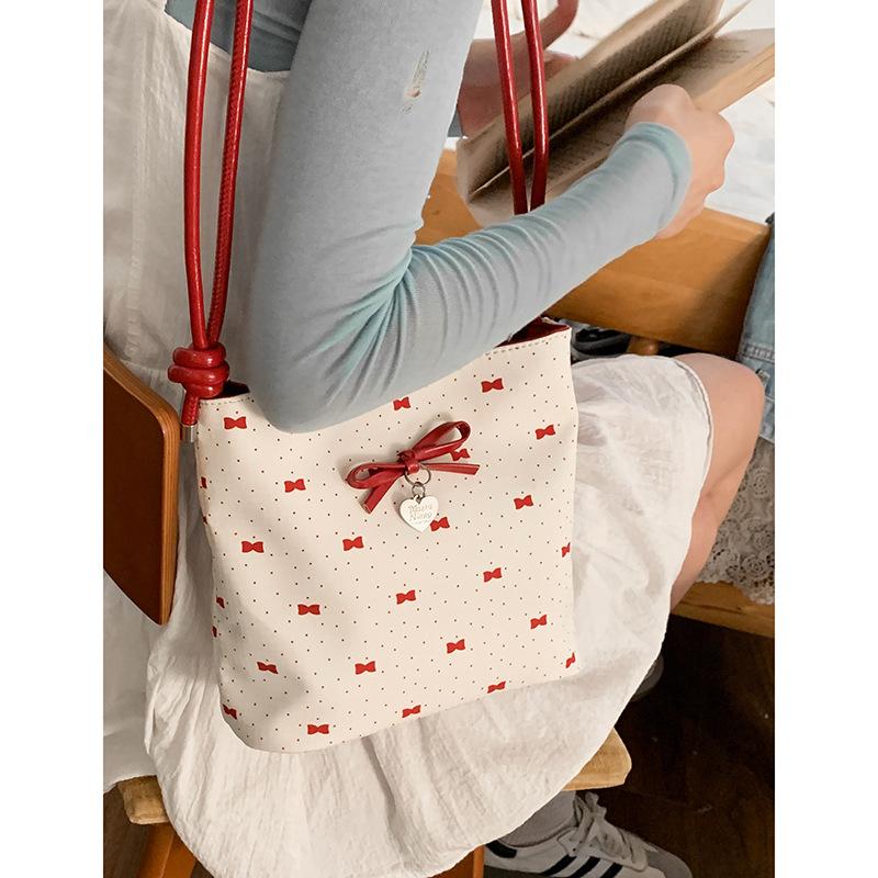 Korean Girl Bow Women's Small Bag 2025 New Fashion Bucket Bag Versatile Shoulder Messenger Bag