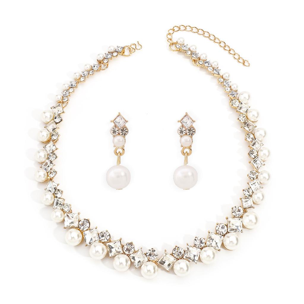 Earrings Jewelry Set Shiny Pearl Jewelry Set Rhinestone Necklace Set Eye-Catching Luxury Wedding Jewelry For Banquet Gift
