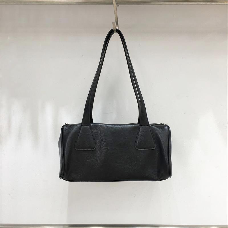 

Vintage matte portable bowling bag women s autumn and winter new large-capacity commuter tote bag Boston bag чорний