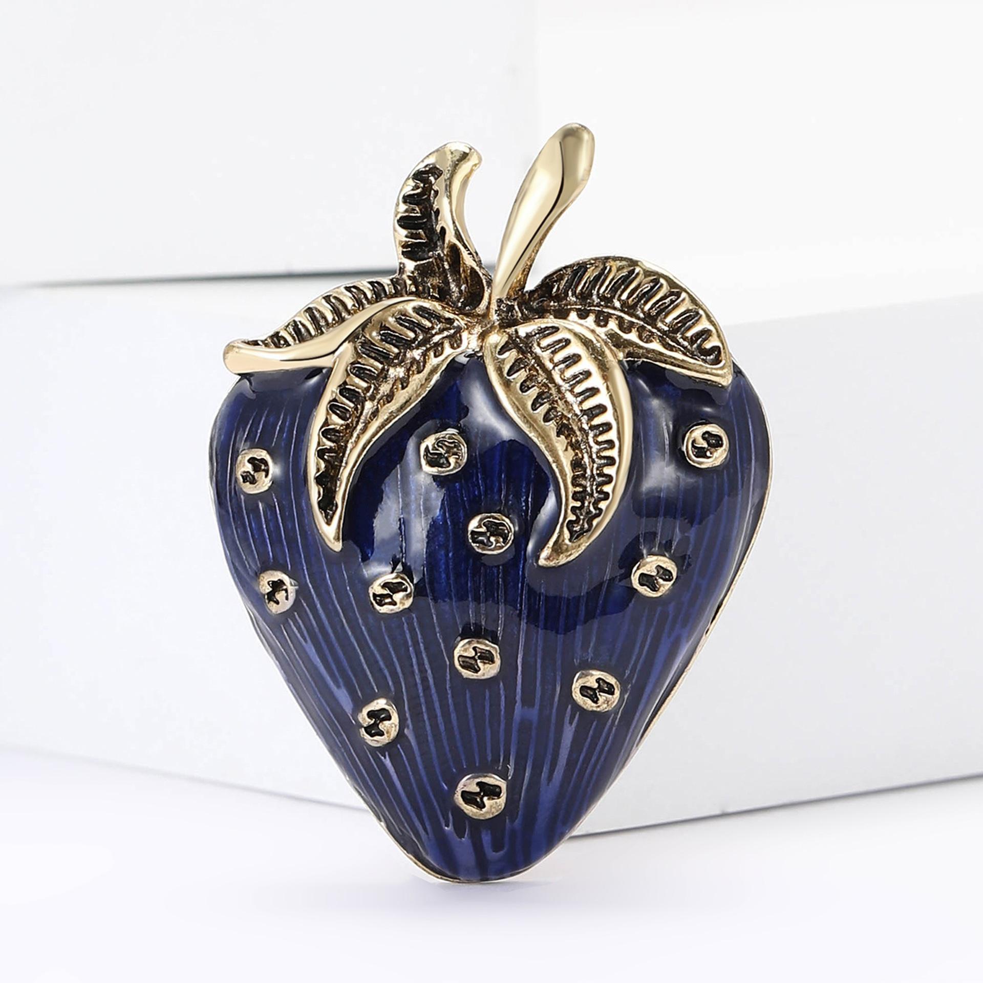 

Новая ретро минималистская брошь в виде клубники из сплава и эмали, милый и персонализированный женский нагрудный цветочный аксессуар синий