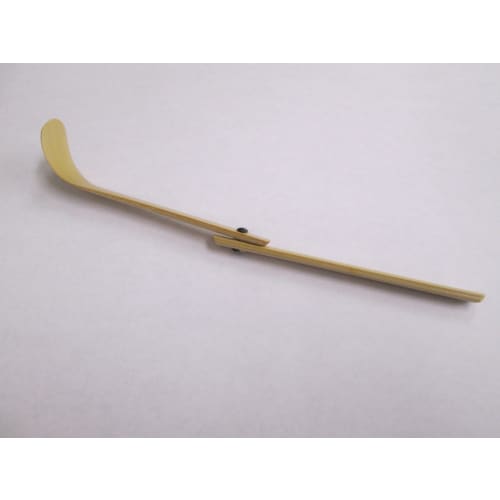 Folding tea scoop Length: 13cm when extended, 7.5cm when folded