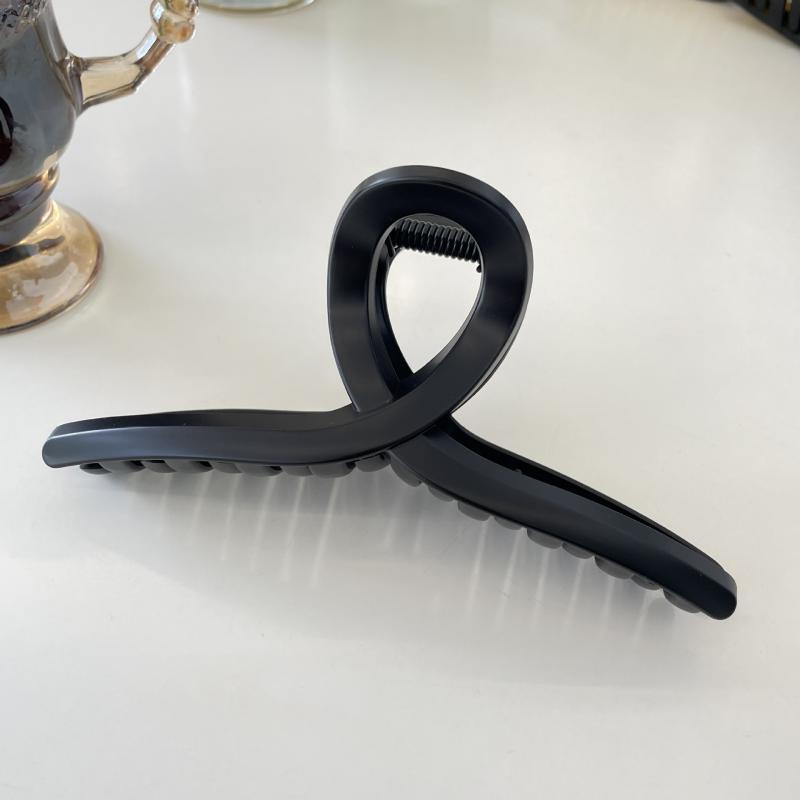 Hanger Hair Clip 15cm Minimalist Claw Clip for Thick Hair Non-Slip Updo Holder Geometric Hair Grip Accessory Jelly Colors Simple Design