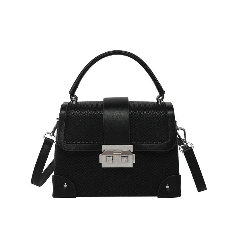 Korean Version Messenger Bag Fashion Handbag 2025 Summer New Niche Personalized Small Square Bag Casual Cute Shoulder Bag