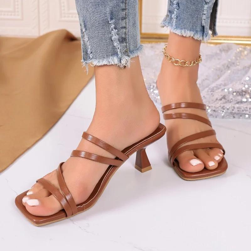 Женские сандалии — фото 3