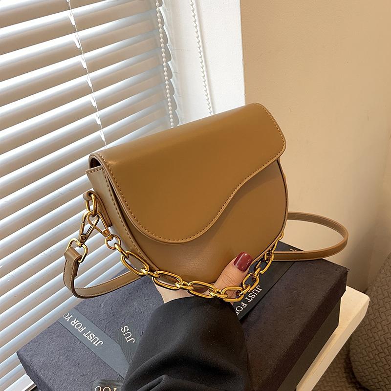 Women's Shoulder Bags  New Fashion Solid Popular Luxury Designer Women's Handbags Trend Solid Underarm Bags