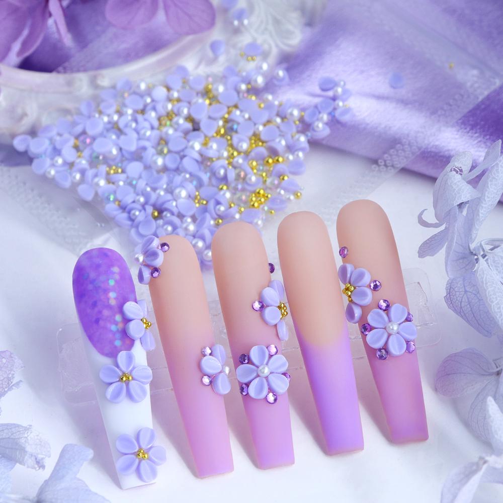 150 Stück lila runde Blütenblätter mit goldener Perle Nageldekorationsmaterial für Klebenagelpatches DIY Nagelprodukte