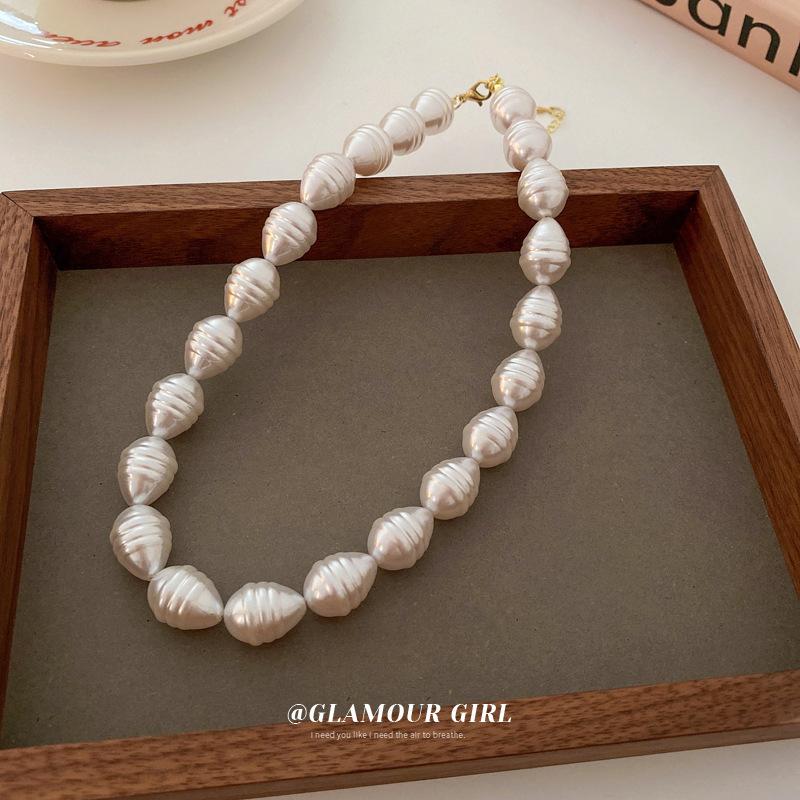 Retro design sense gradual change size pearl necklace baroque fashion simple collarbone chain versatile temperament necklace women