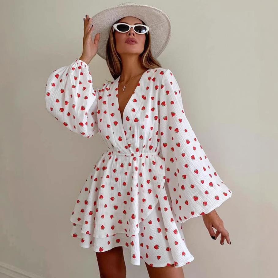 LYRIA New Strawberry Print V Neck Lantern Sleeve Dress Fashion Dress Women