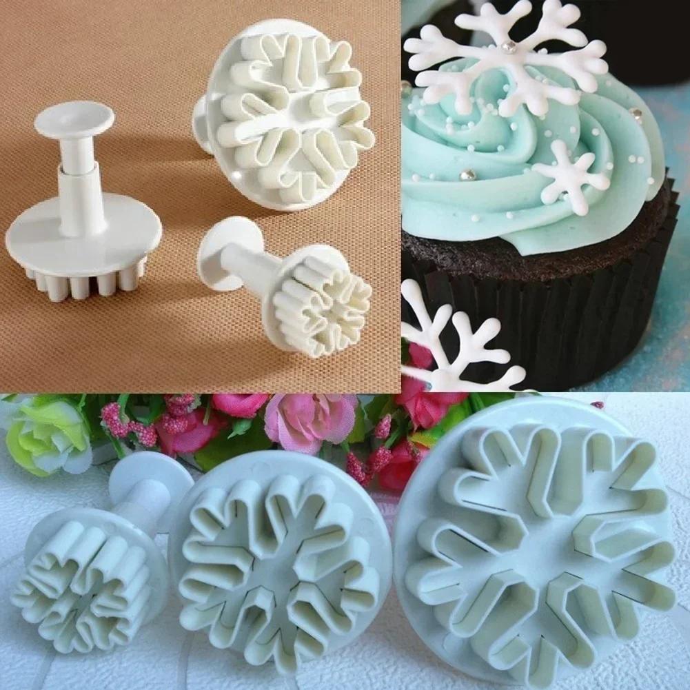 3Pcs/Set Plastic Cookies Tools Snowflake Cake Decorating Fondant Plunger Cutters Mold Mould Kitchen Bakeware Accesorios