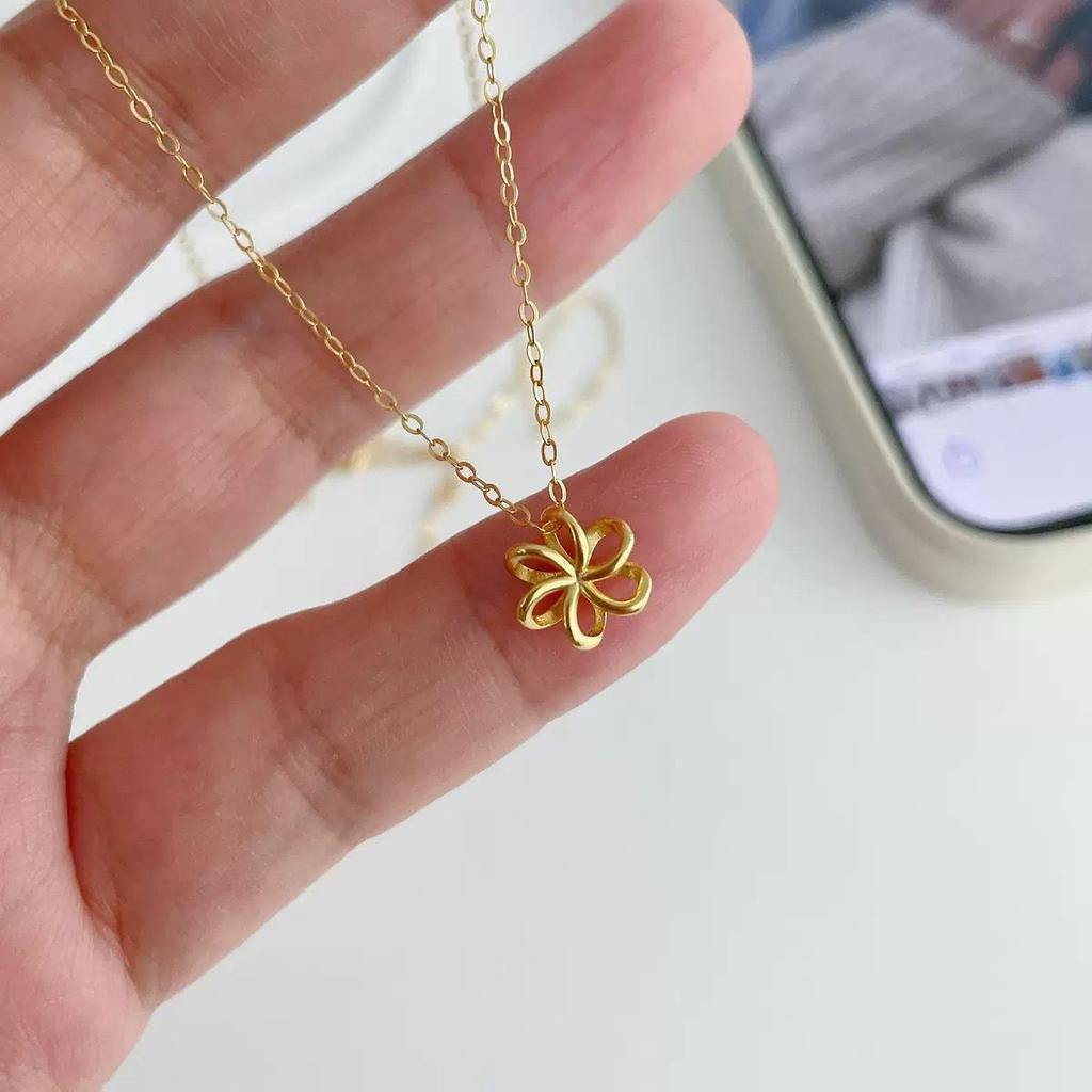S925 Sterling Silver 18K Gold Ice Cream Flower Necklace with Rotating Lines Clavicle Chain