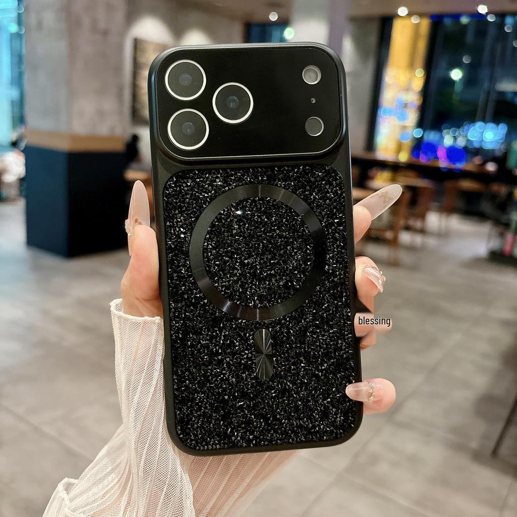 Apple 17 Pro Max Glitter Diamond Magnetic Case transforms iPhone 16 into a full-coverage Corning 15 protective case.