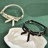 Modisches Choker-Halsband mit doppellagiger Schmetterlingsschleife aus Leder, verstellbar für Damen