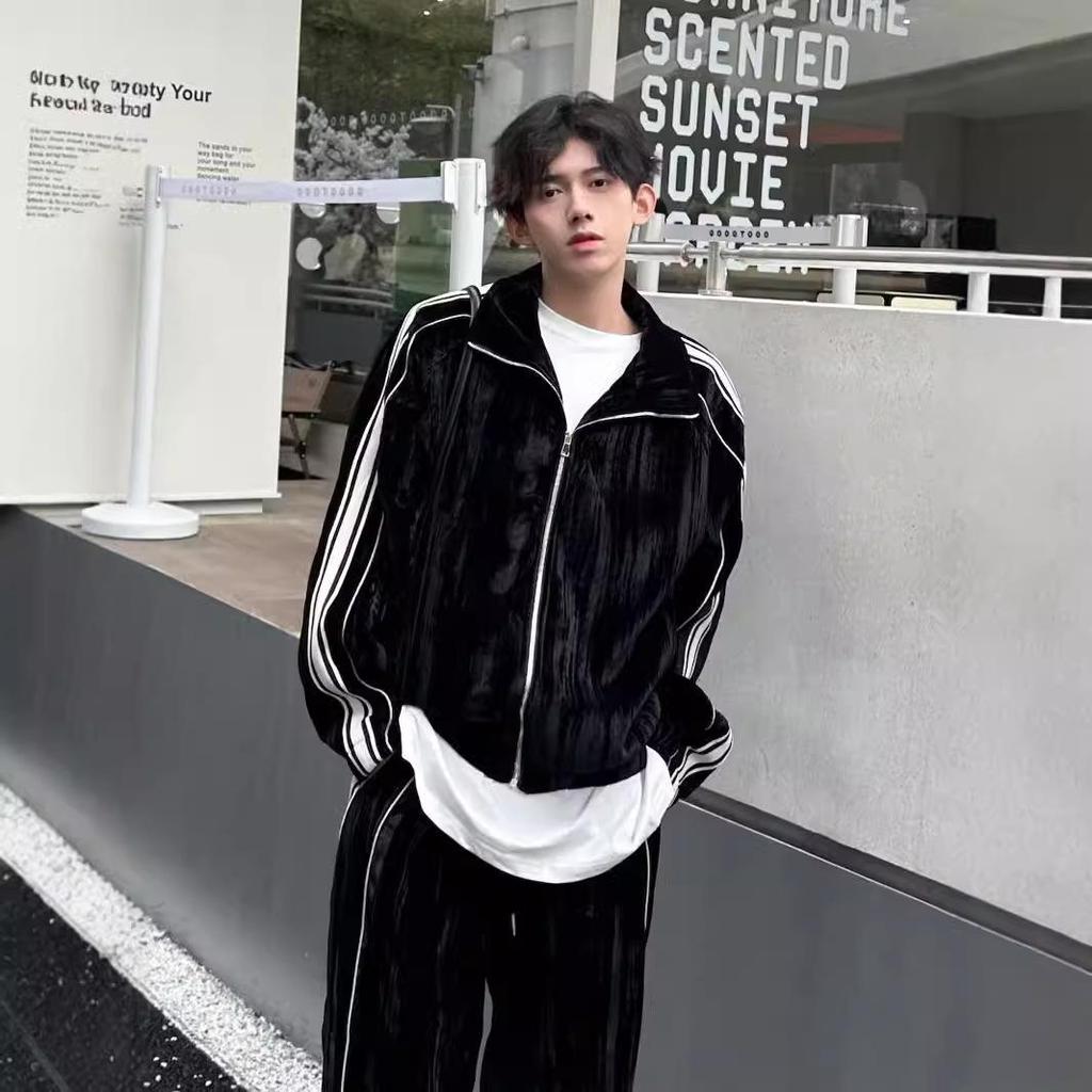 Jesienna Stylowa Bluza w Paski ze Złotego Weluru Dwuczęściowy Sportowy Garnitur dla Par dla Mężczyzn